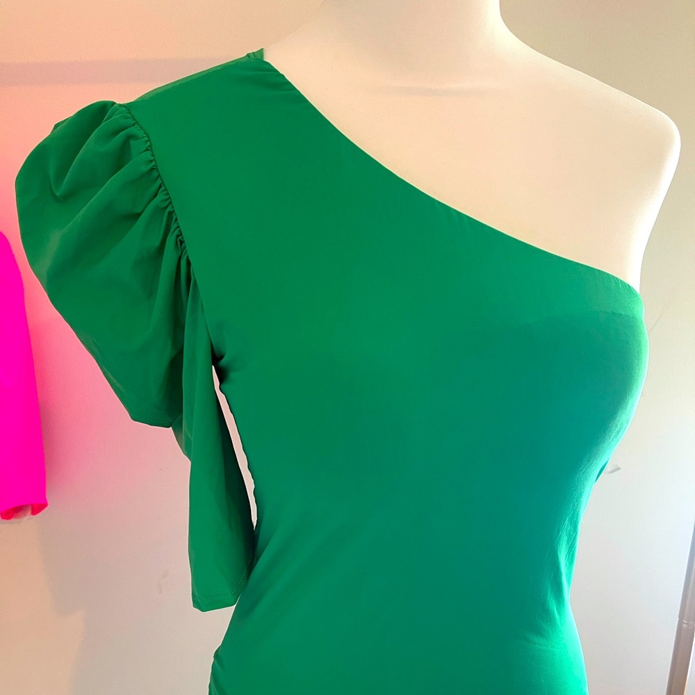 One shoulder bodysuit
